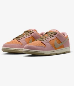 Nike SB Dunk Low Pro Schuh (red stardust olive coconut milk)