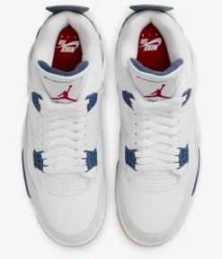 Nike SB x Air Jordan 4 Schuh (summit white white navy neutral)